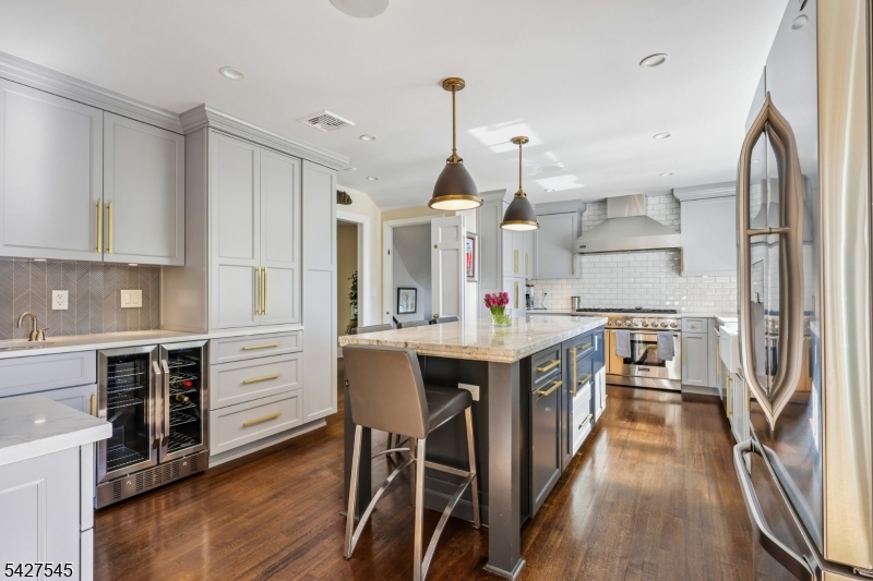 Upper Montclair - Residential