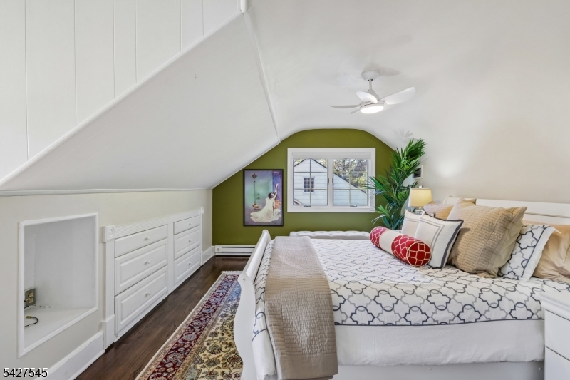 Upper Montclair - Residential