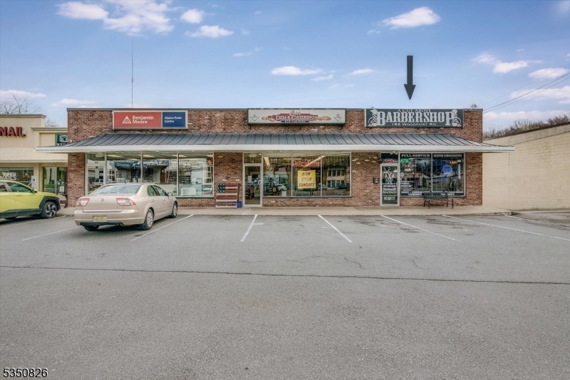 151 Woodport Rd
