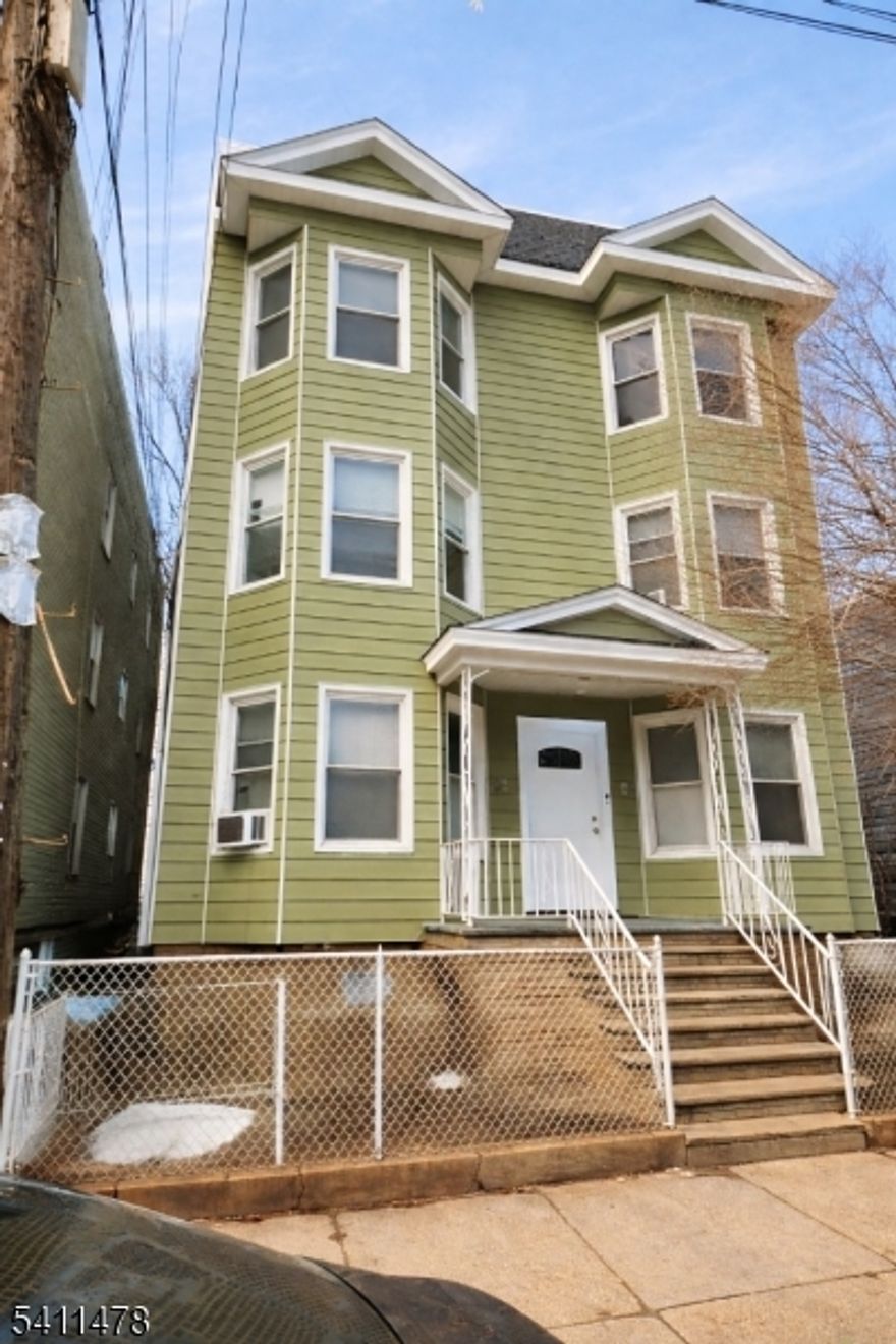 Bright and move-in ready finished basement apartment on the right, with 2 bedrooms and 1 full bathroom. Features a modern living room, well-equipped kitchen, and on-site coin-operated laundry. All Utilities are included. Comfortable, convenient, and ready for you to call home!