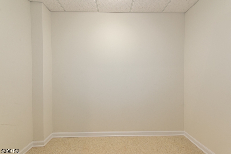 SOMERSET RUN - Residential