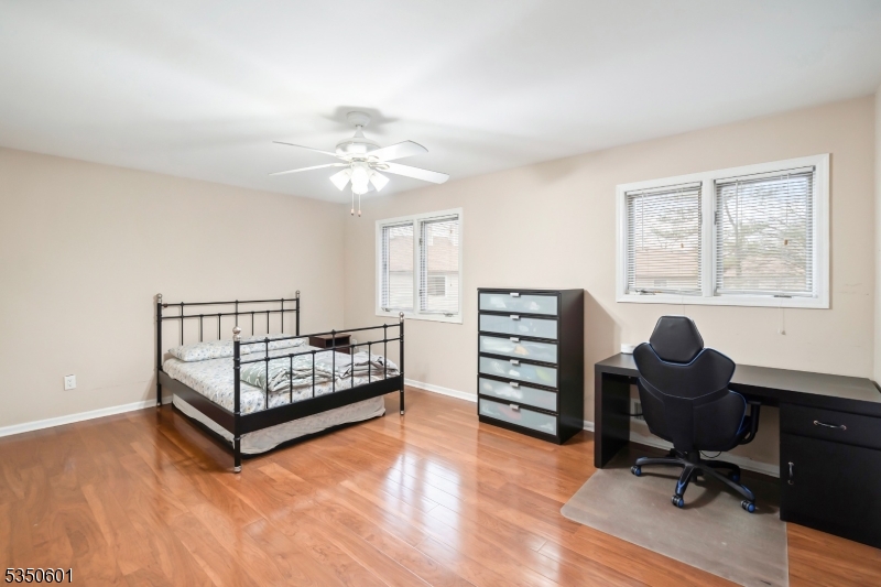 Edison Twp., New Jersey 08820, United States, 2 Bedrooms Bedrooms, ,3 BathroomsBathrooms,Residential,Pending,108156