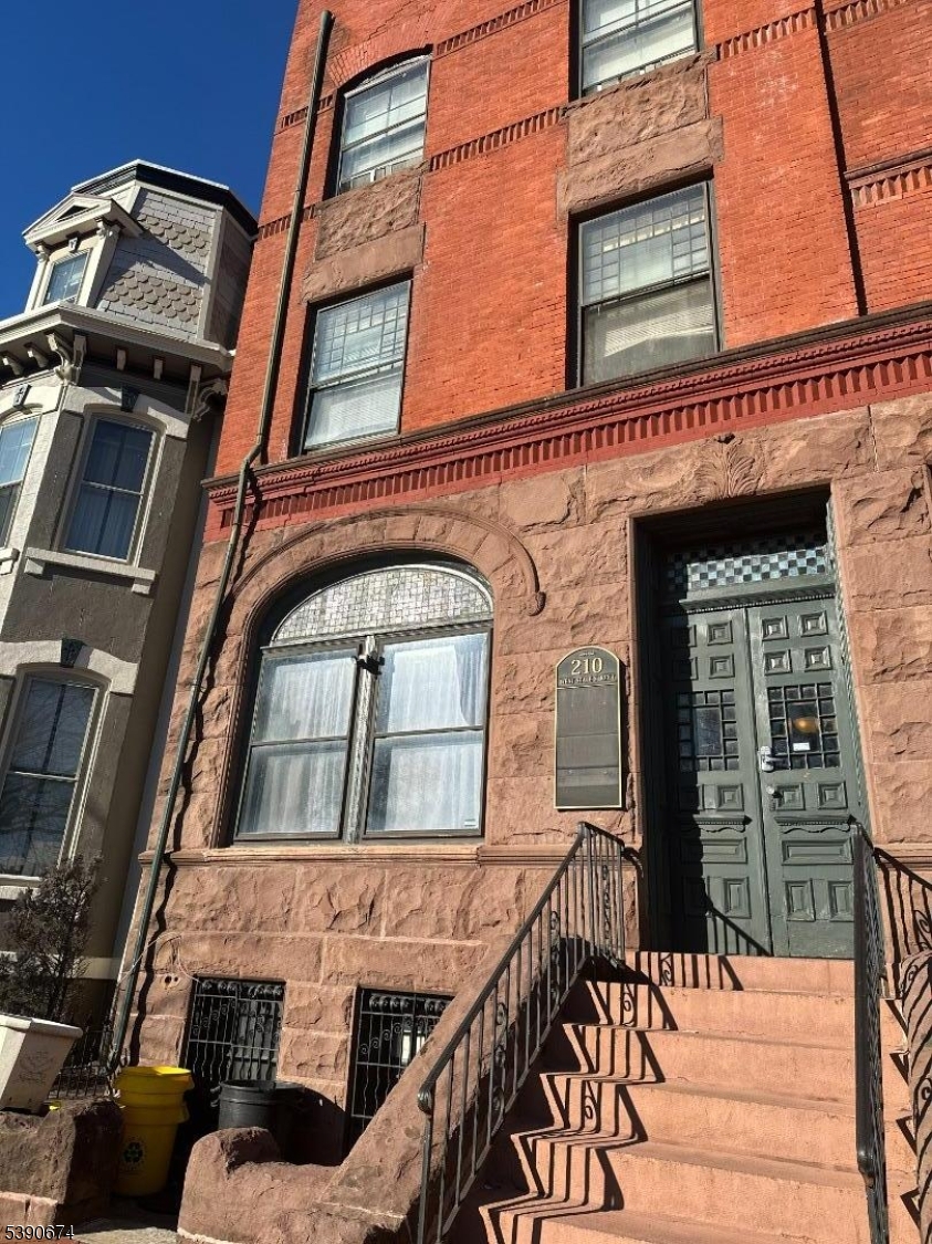 Trenton City, New Jersey 08608, United States, 1 Bedroom Bedrooms, ,1 BathroomBathrooms,Residential,Active,226714