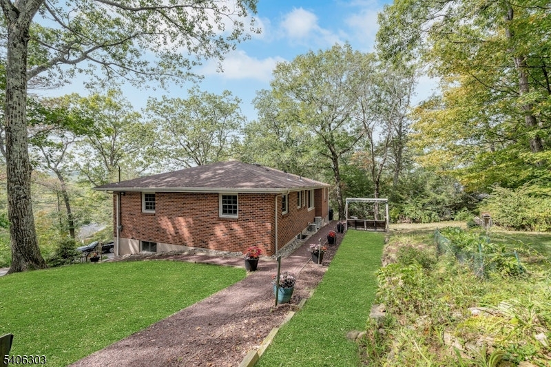 HIBERNIA/ LAKE TELEMARK - Residential