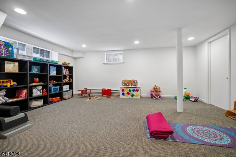 Upper Wyoming - Residential