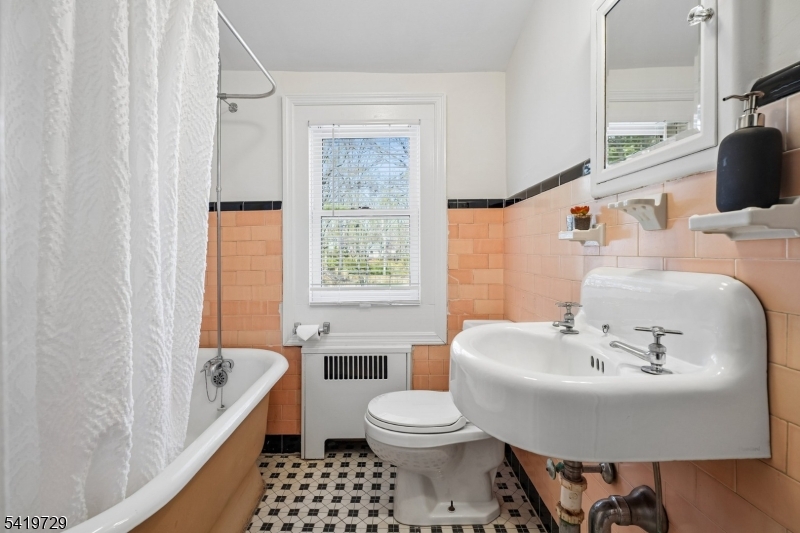 Upper Wyoming - Residential