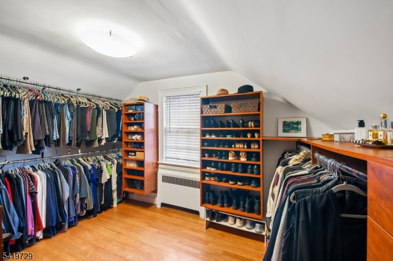 Upper Wyoming - Residential