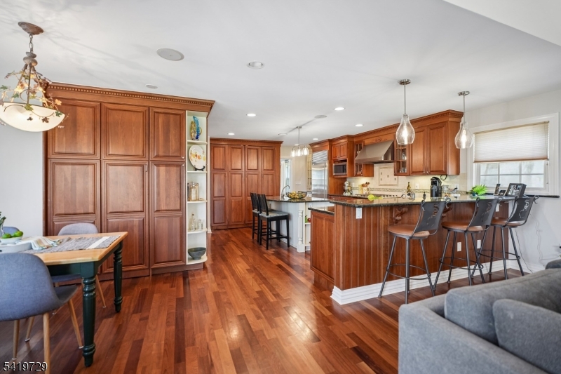 Upper Wyoming - Residential