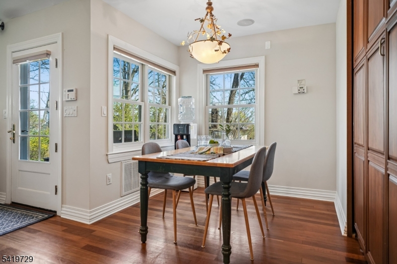 Upper Wyoming - Residential