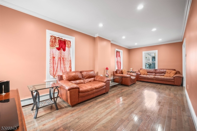 Sleepy Hollow - Residential