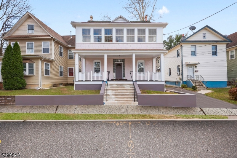 Sleepy Hollow - Residential