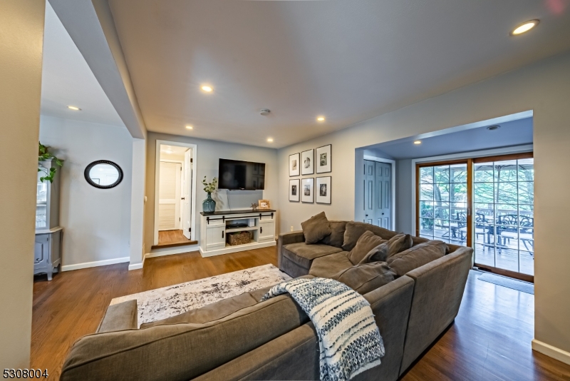 Indian Lake - Residential