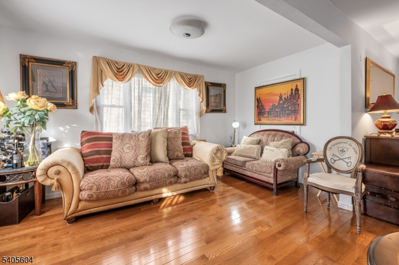 PLEASANTDALE - Residential