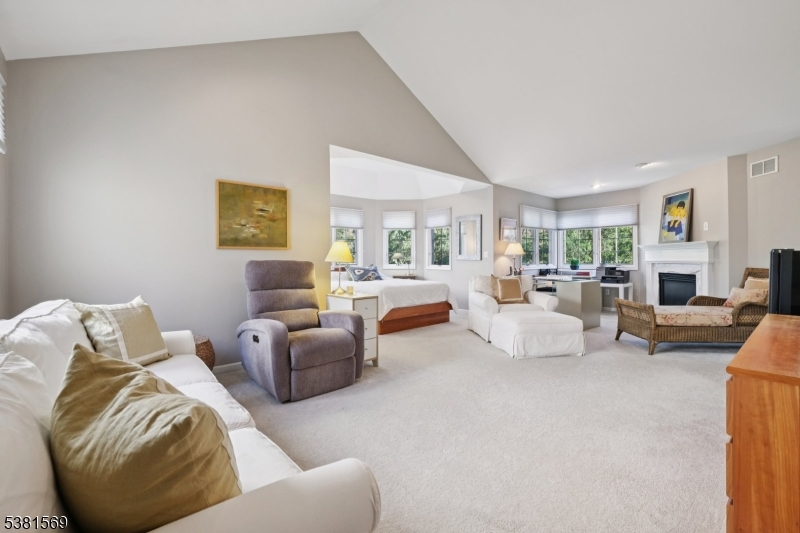 The Villas at Crown View - Residential