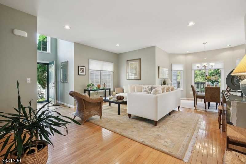 The Villas at Crown View - Residential