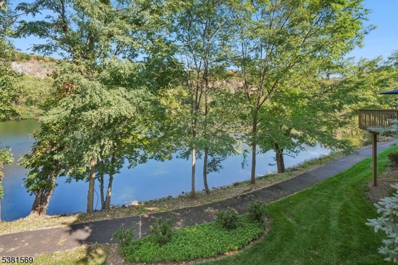 The Villas at Crown View - Residential