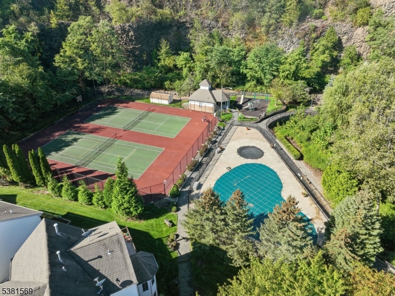 The Villas at Crown View - Residential