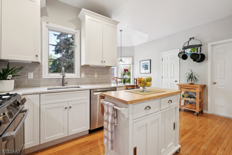 The Villas at Crown View - Residential