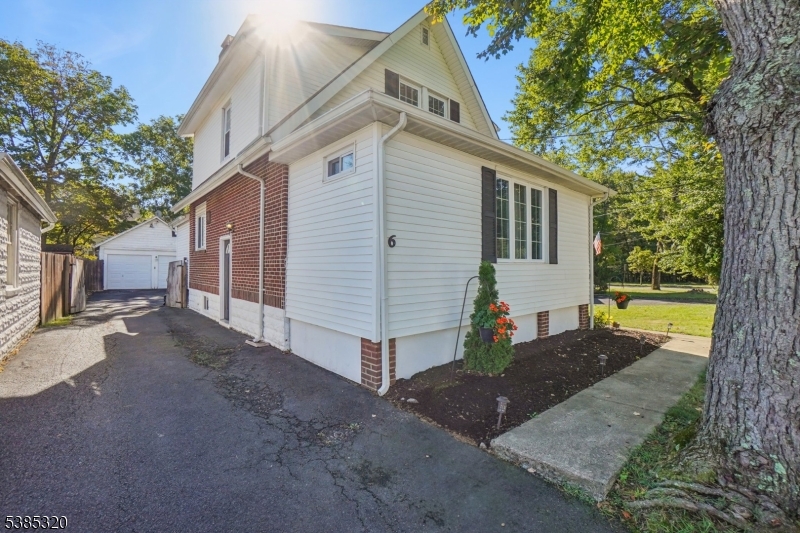 Collins - Residential