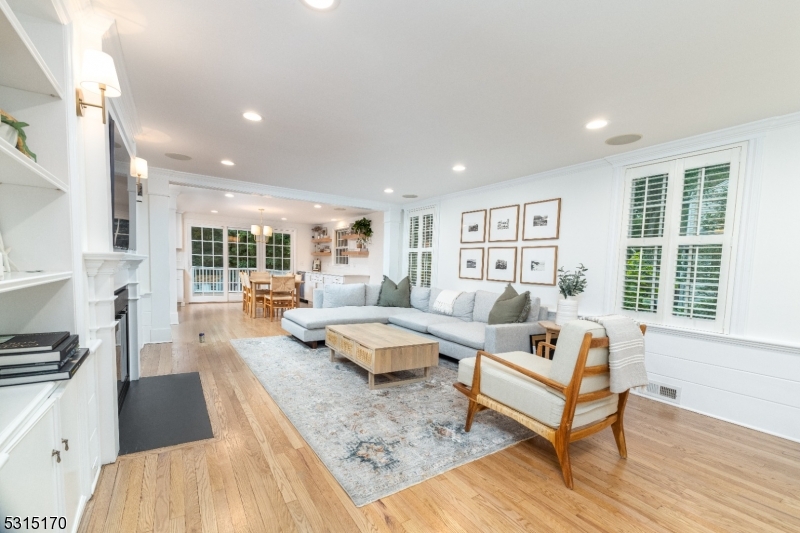 Manor Section - Residential