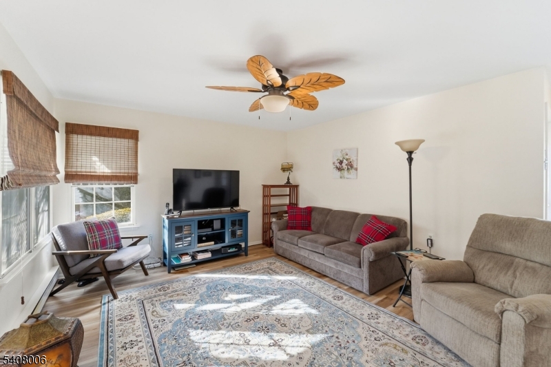 Leisure Knoll - Residential