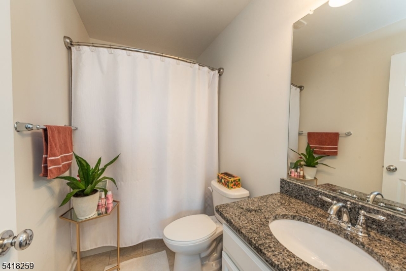 Kensington Square - Residential