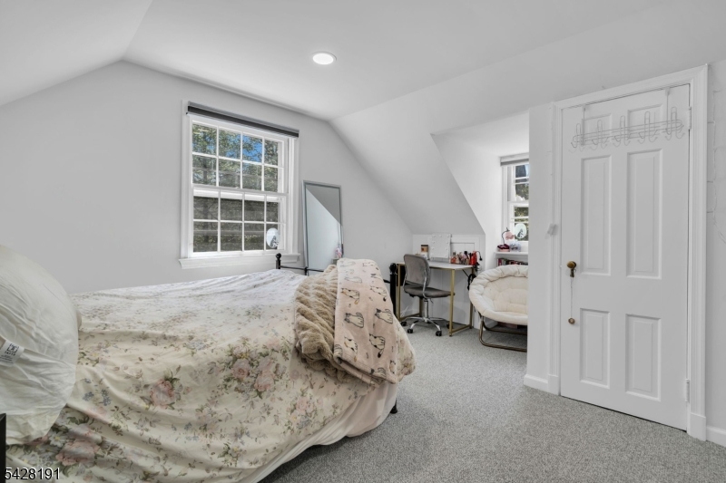 Sleepy Hollow - Residential