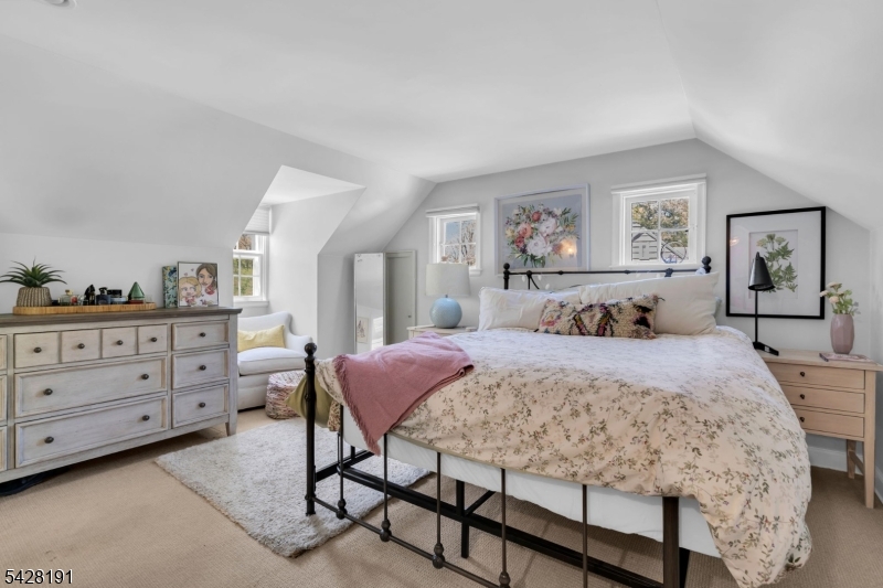 Sleepy Hollow - Residential