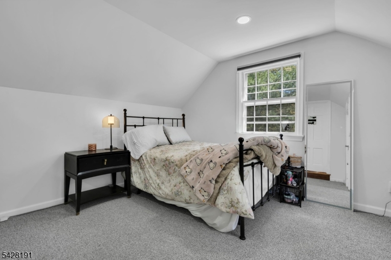 Sleepy Hollow - Residential