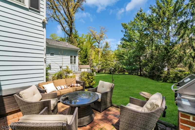 Sleepy Hollow - Residential