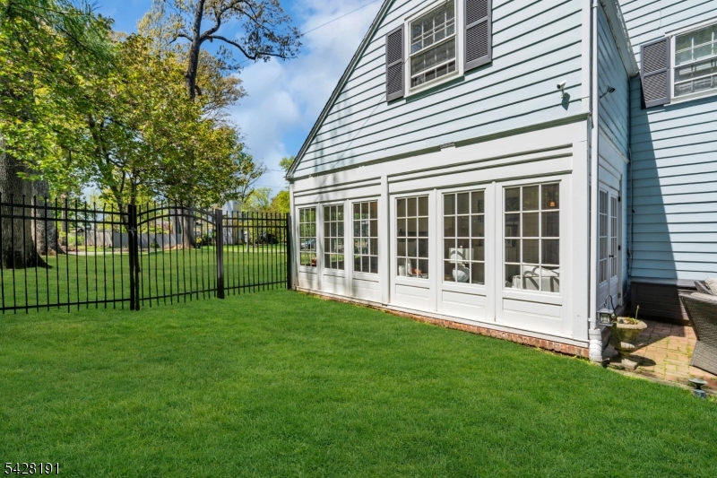 Sleepy Hollow - Residential