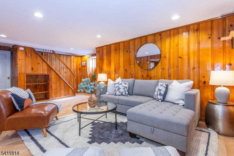 Pleasantdale - Residential