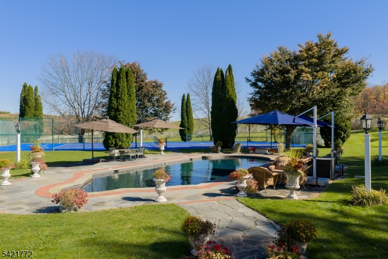 Hickory Hollow Farm - Residential