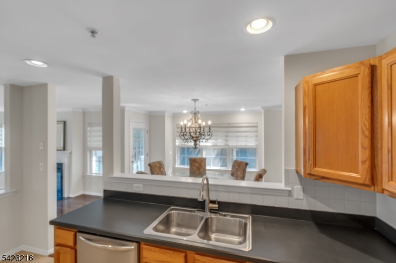 Summit Falls - Residential