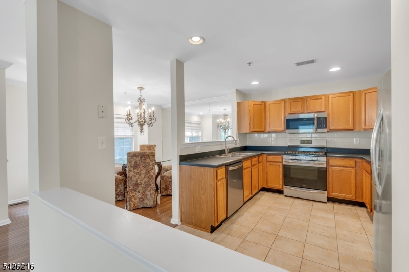 Summit Falls - Residential