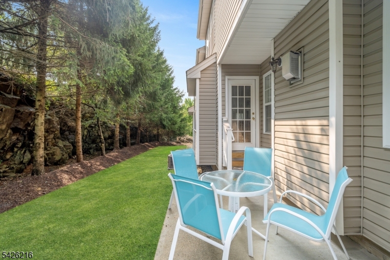 Summit Falls - Residential