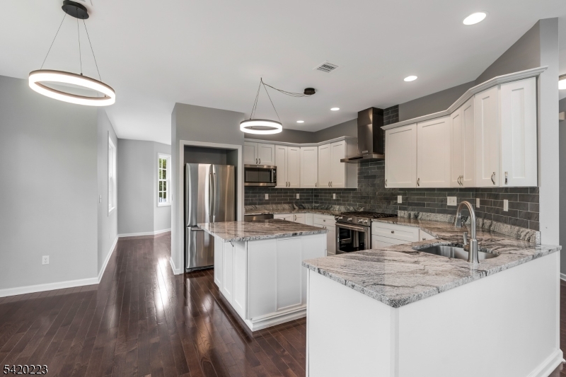 Brook Hollow Estates - Residential
