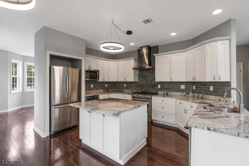 Brook Hollow Estates - Residential