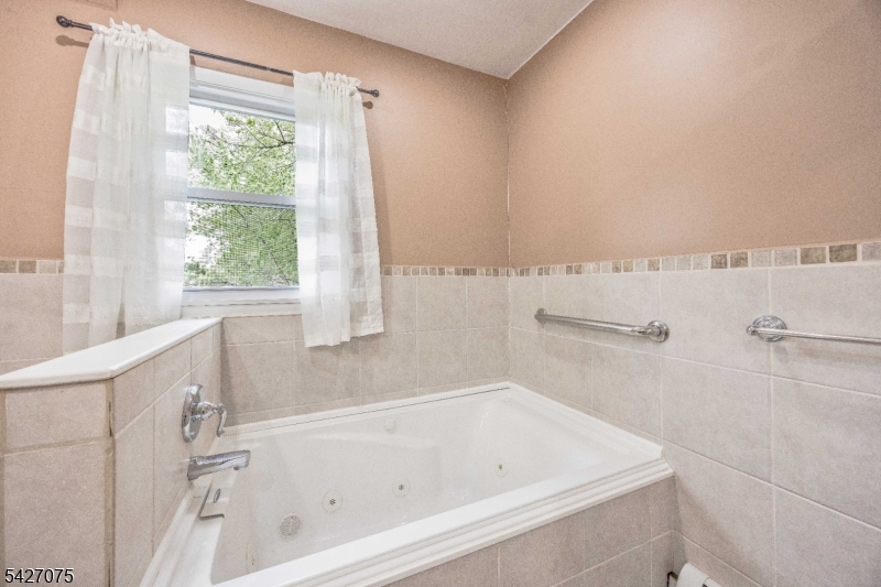 Lake Hiawatha - Residential