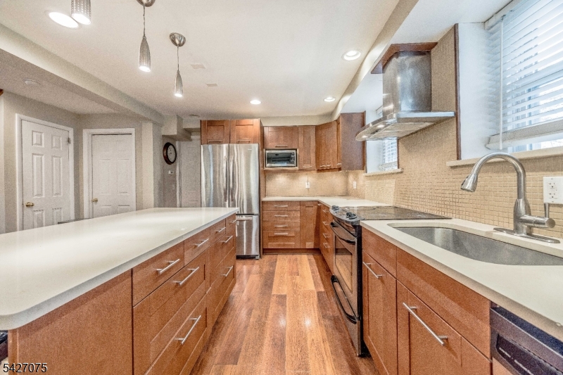 Lake Hiawatha - Residential