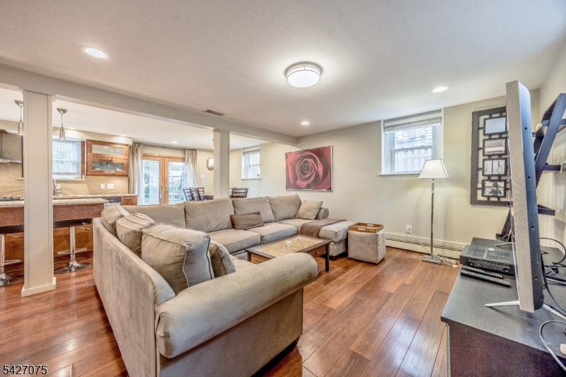 Lake Hiawatha - Residential