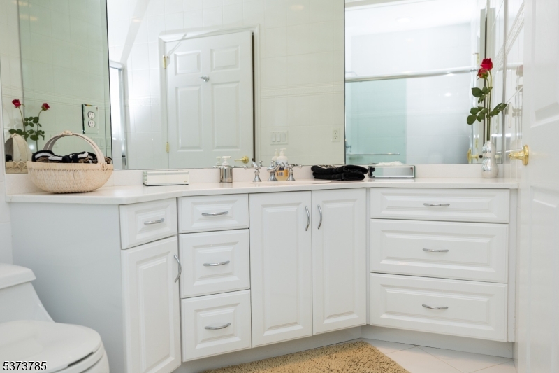 FOX HILLS - Residential