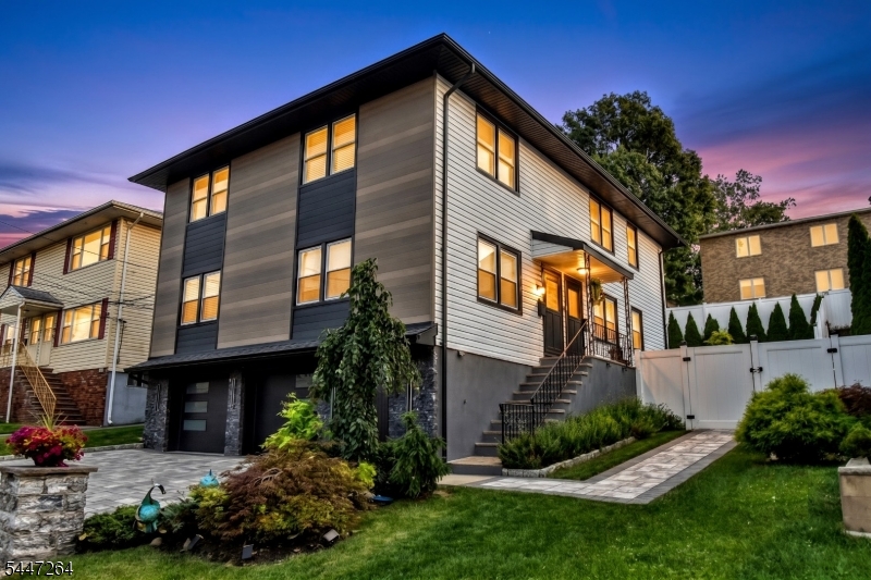 Photo 1 of 24 — 398 Mayer Ct 2, Ridgefield Boro, NJ 07657