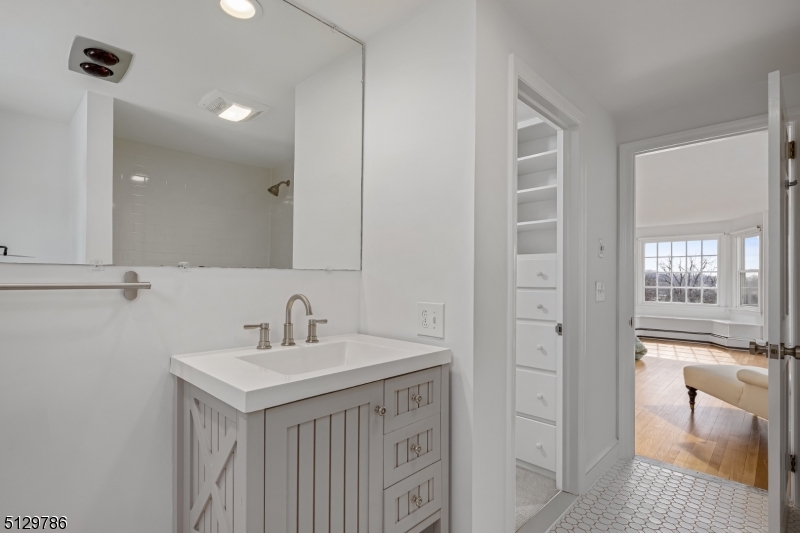 Hunt Country - Residential