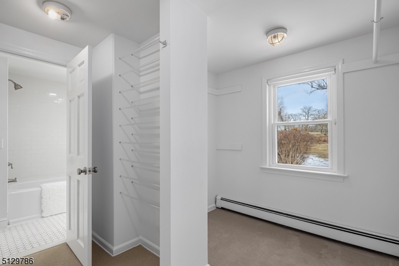 Hunt Country - Residential