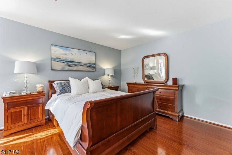 Crestmont Manor - Residential