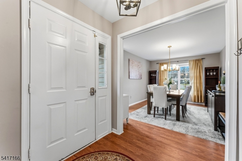 Crestmont Manor - Residential