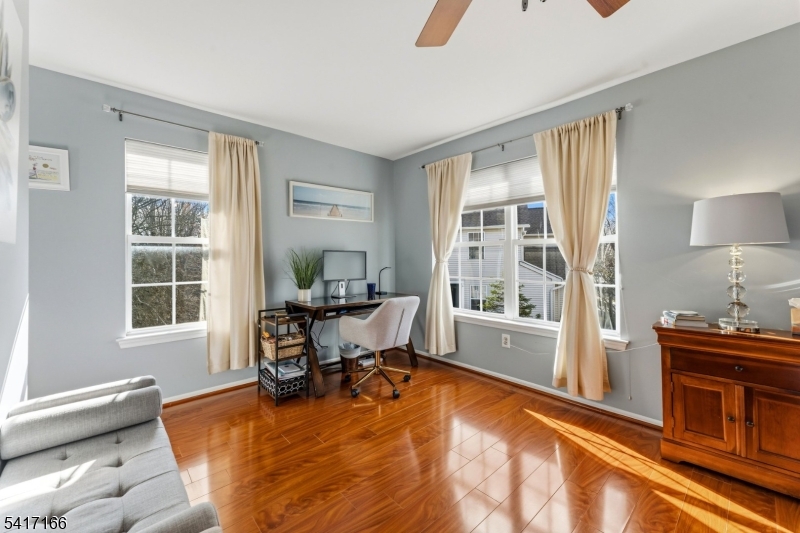 Crestmont Manor - Residential