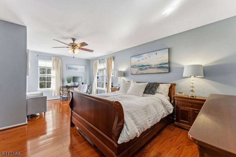 Crestmont Manor - Residential