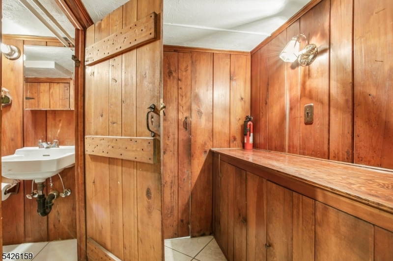 Heathermeade - Residential